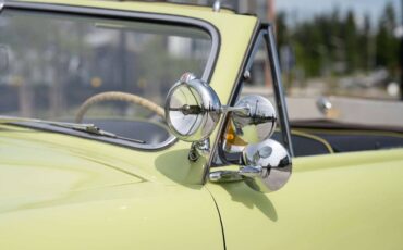 Ford-custom-coupe-1949-green-4