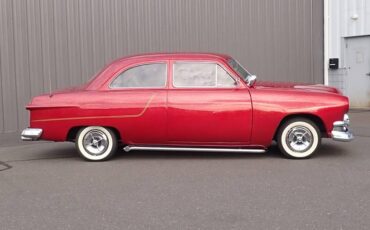 Ford-custom-coupe-1951-red-1
