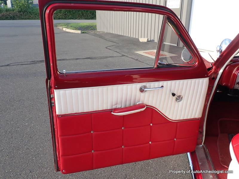 Ford-custom-coupe-1951-red-10