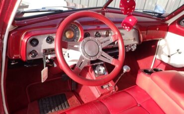 Ford-custom-coupe-1951-red-14