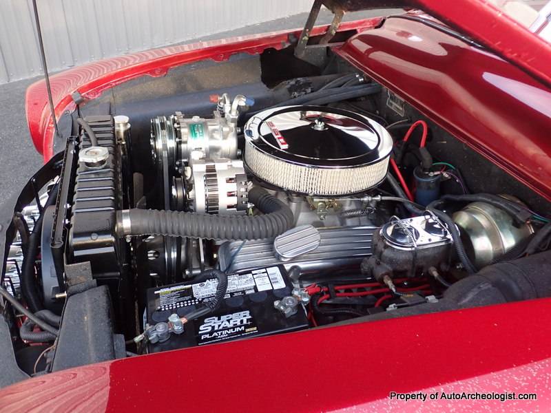 Ford-custom-coupe-1951-red-20