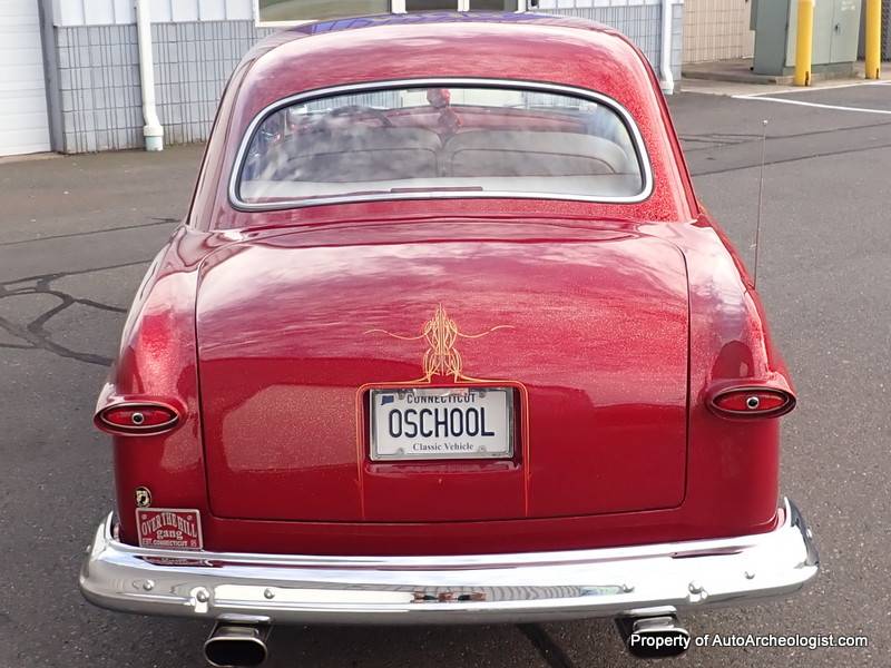 Ford-custom-coupe-1951-red-4