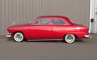 Ford-custom-coupe-1951-red-5