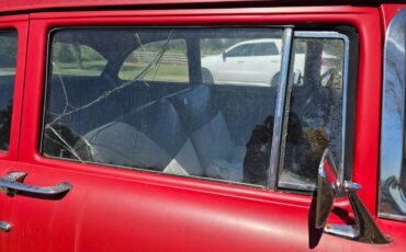 Ford-customline-1956-red-10