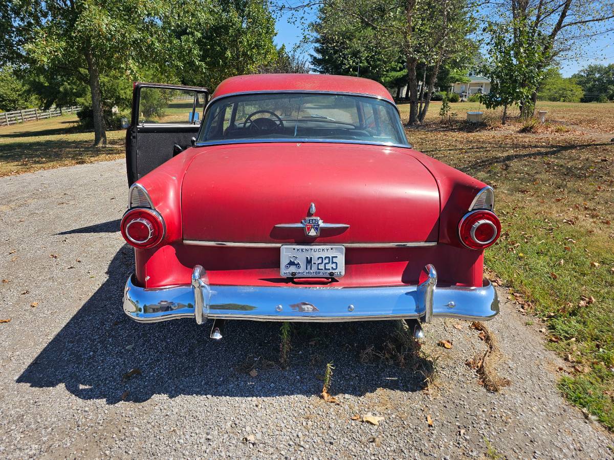 Ford-customline-1956-red-12