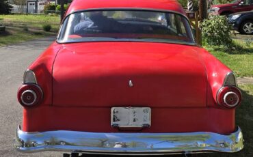 Ford-customline-1956-red-3