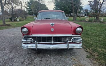 Ford-customline-1956-red-4