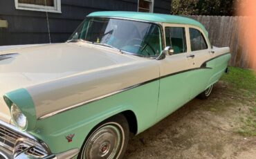 Ford-customline-1956-white-1