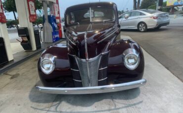 Ford-deluxe-1940-purple-2