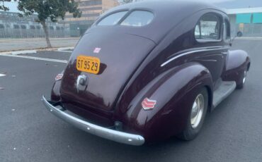 Ford-deluxe-1940-purple