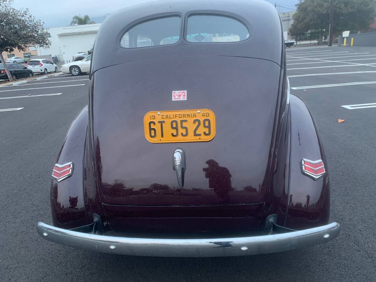 Ford-deluxe-1940-purple-9