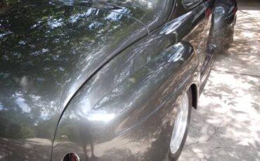 Ford-deluxe-1947-grey-58