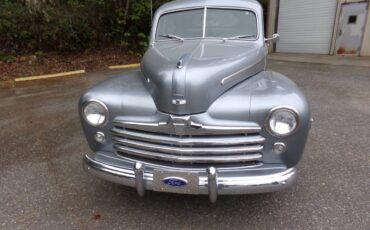 Ford-deluxe-1948-grey-3