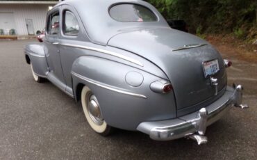 Ford-deluxe-1948-grey-4