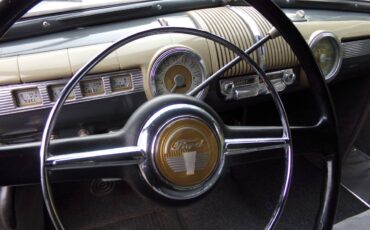 Ford-deluxe-1948-grey-8
