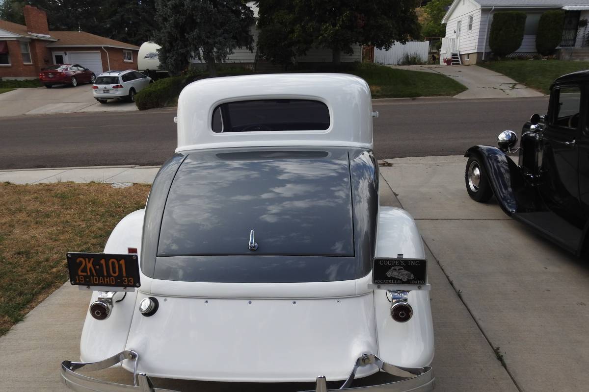 Ford-deluxe-coupe-1933-white-6