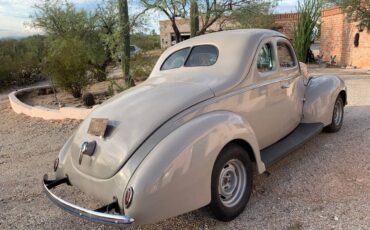 Ford-deluxe-coupe-1939-2