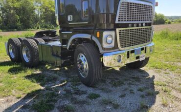 Ford-diesel-1979-green-1