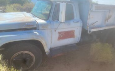 Ford-dump-truck-1970-3