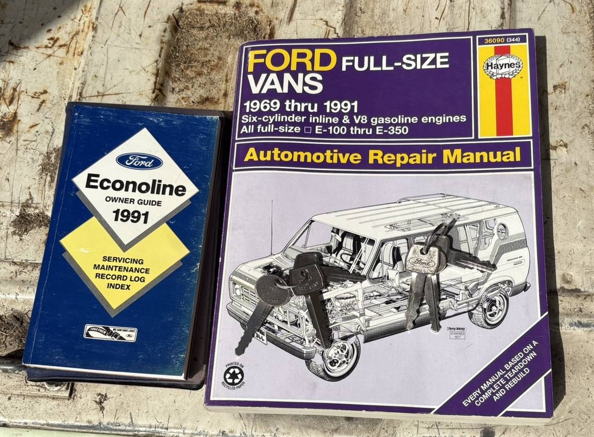 Ford-e-150-1991-yellow-12