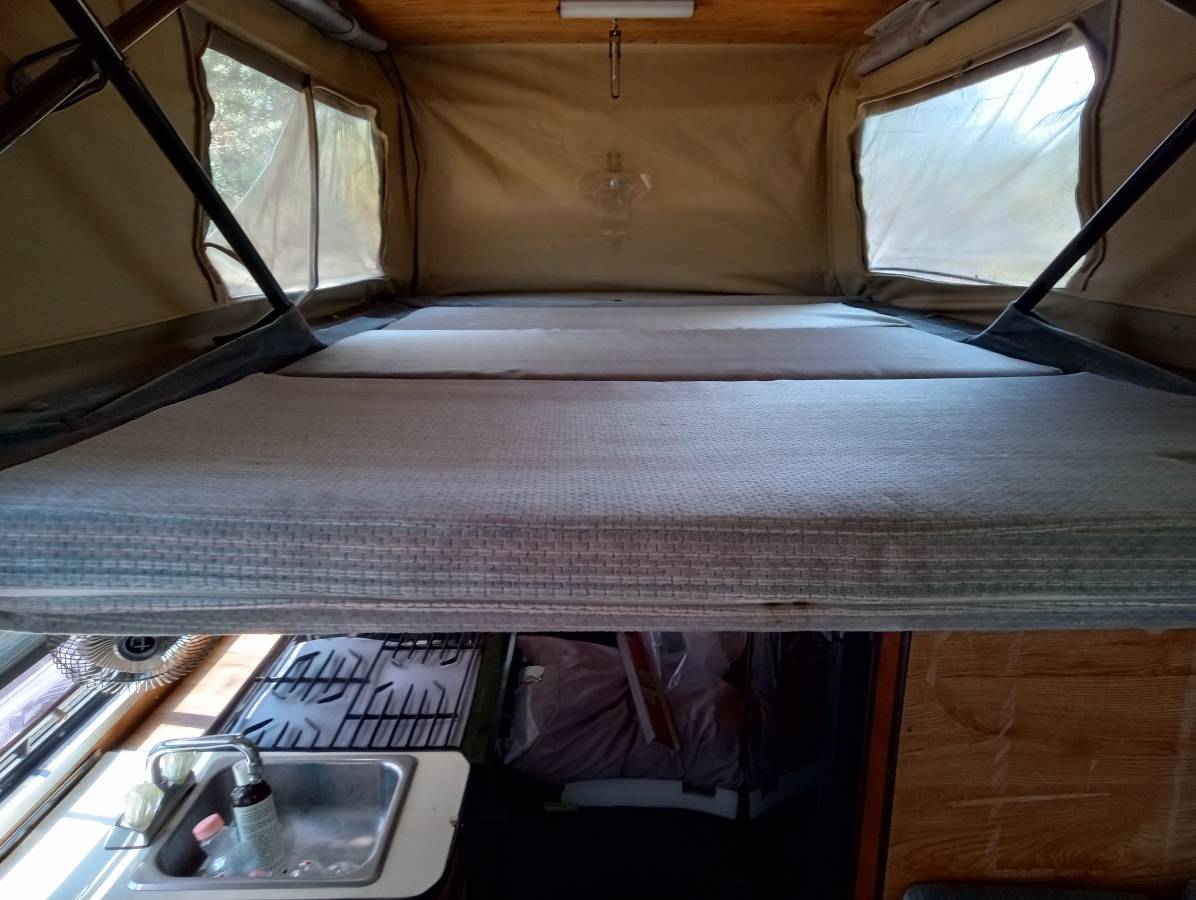 Ford-e-250-sportmobile-1991-custom-9