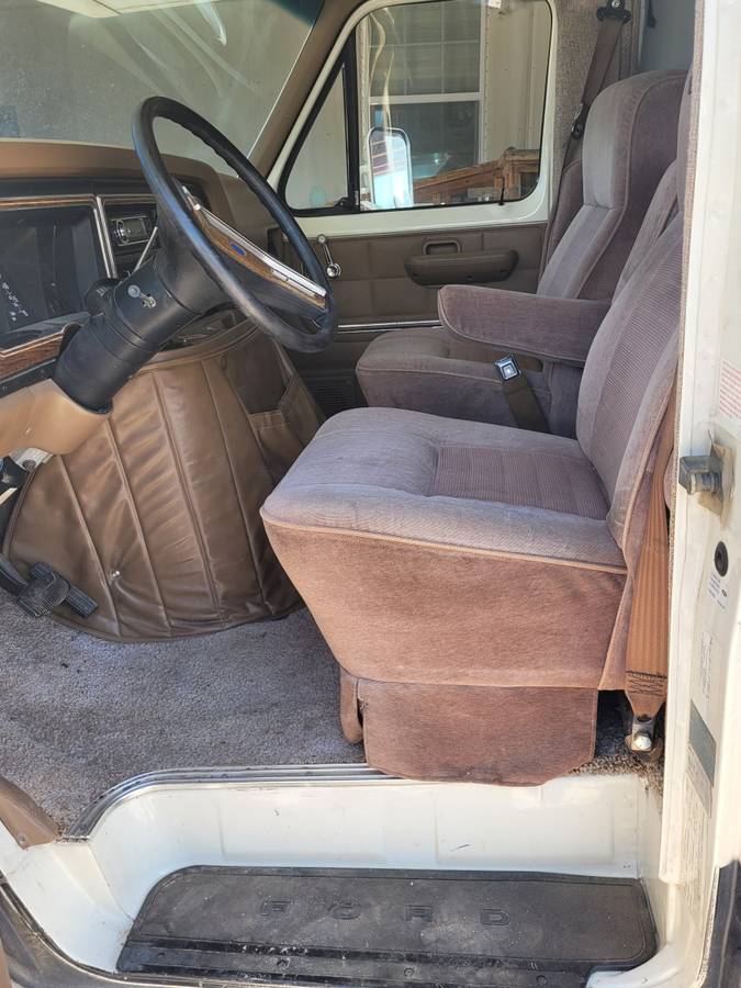 Ford-e-350-econoline-1988-14