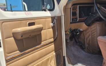 Ford-e-350-econoline-1988-15