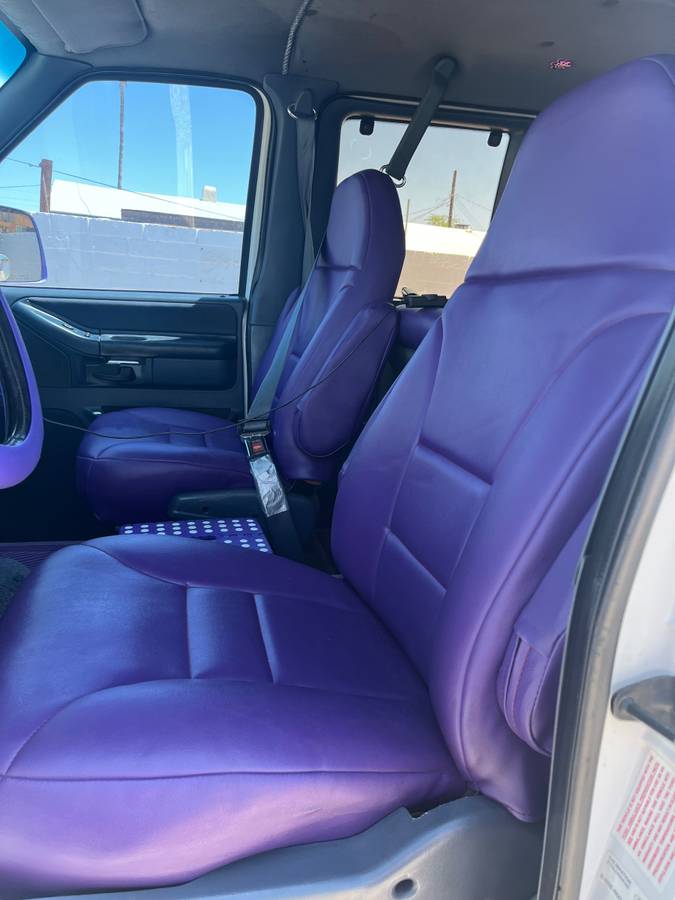 Ford-e-350-econoline-1993-white-11