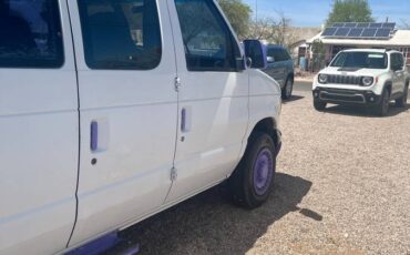 Ford-e-350-econoline-1993-white-4