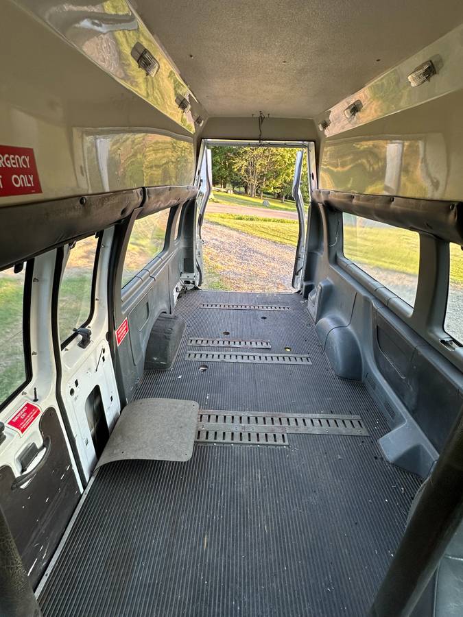 Ford-e-350-econoline-1993-white-6