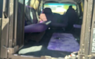 Ford-e-350-econoline-1993-white-8