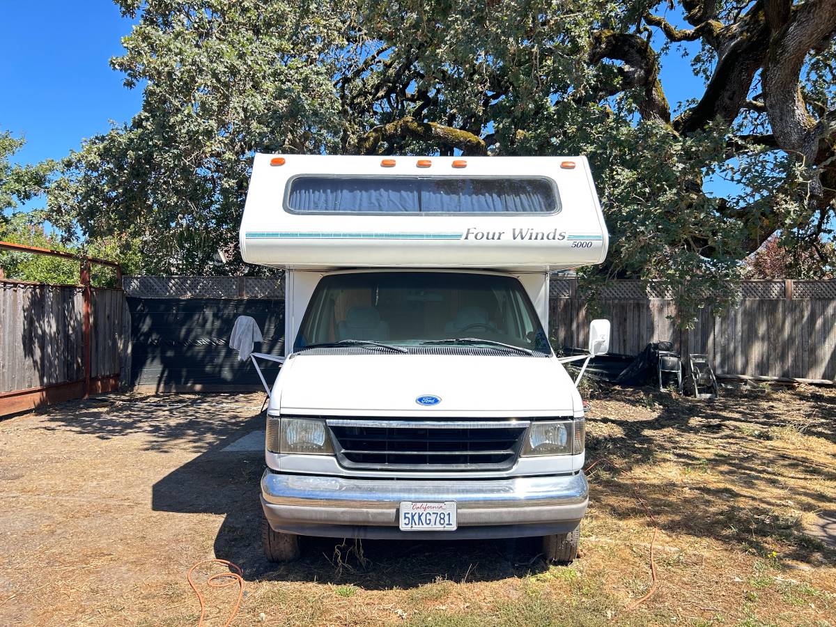 Ford-e-350-econoline-1995-white-2