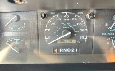 Ford-e-350-econoline-1995-white-4