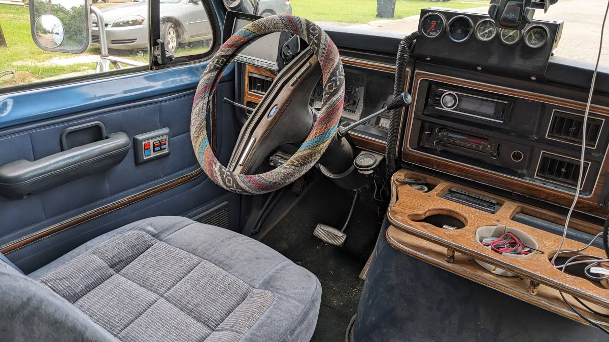 Ford-e-350-econoline-club-wagon-extended-van-diese-1989-blue-3
