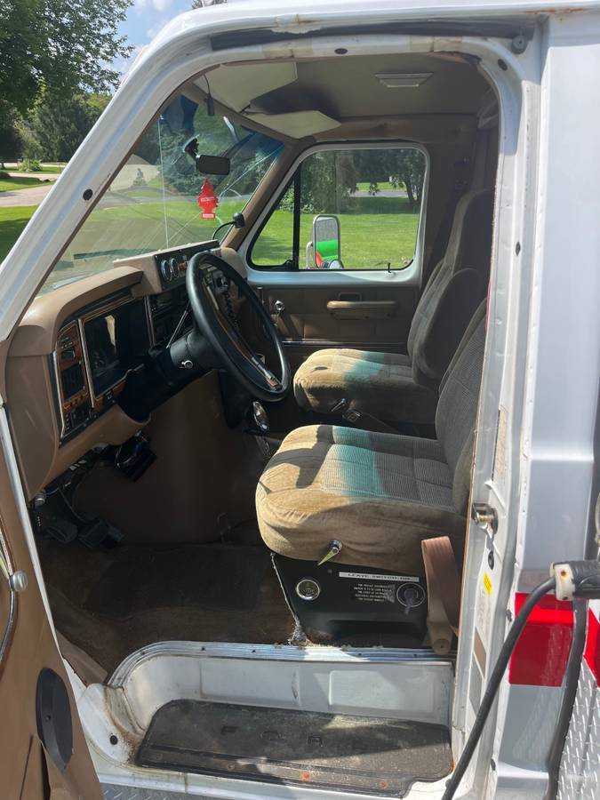 Ford-e-350-econoline-diesel-1989-custom-14
