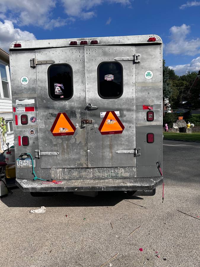Ford-e-350-econoline-diesel-1990-grey