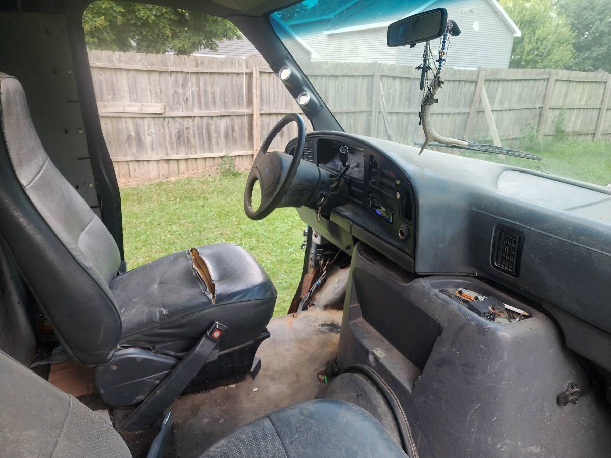 Ford-e-350-econoline-diesel-1994-3