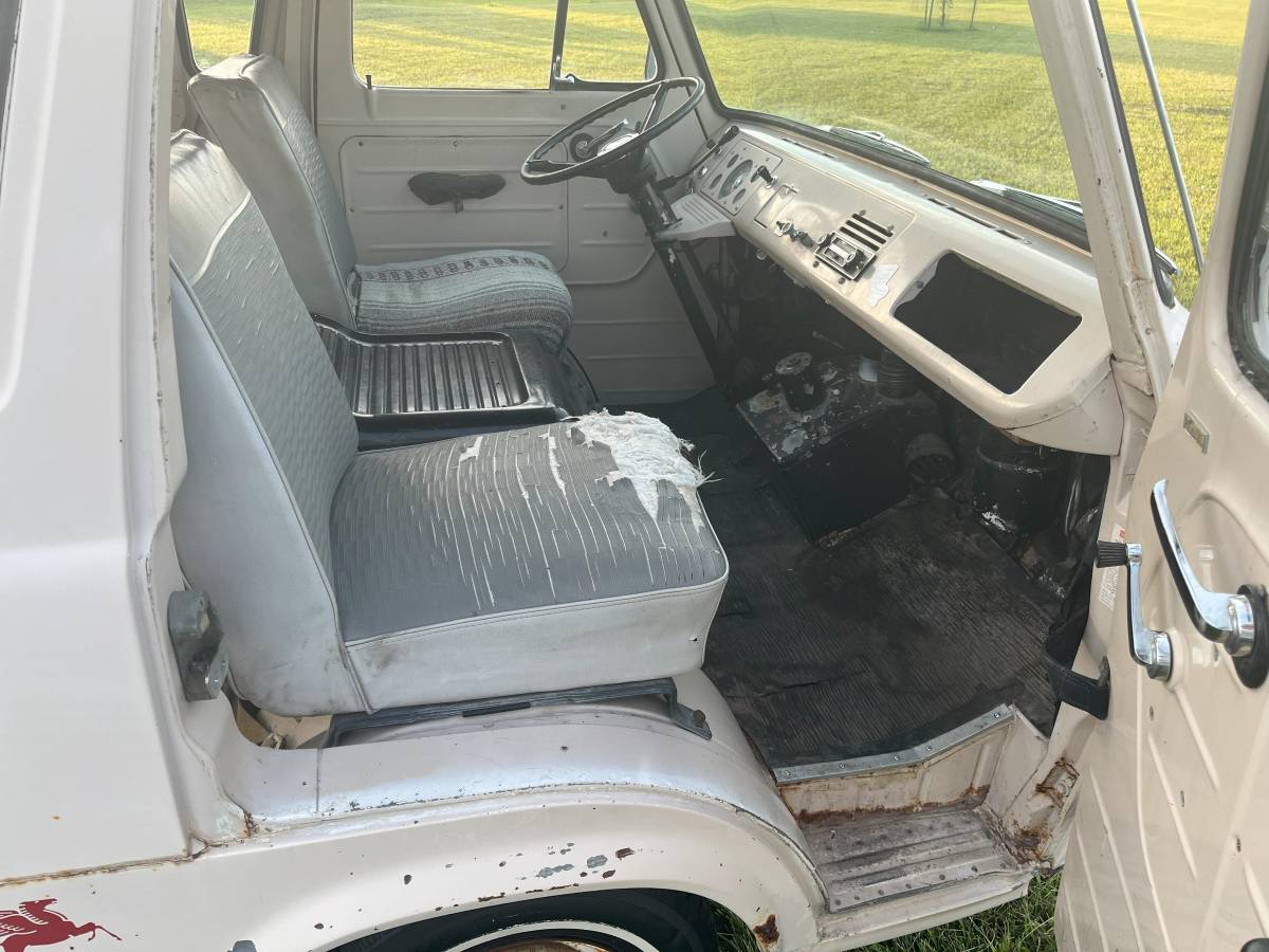 Ford-e150-1963-13