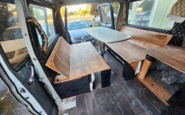 Ford-e150-club-wagon-1980-grey-6