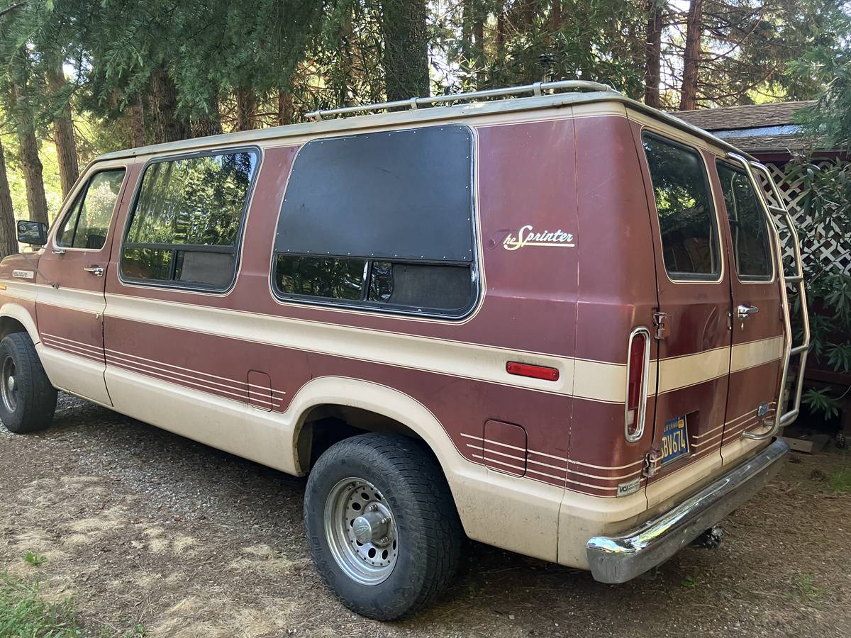 Ford-e150-conversion-van-1986