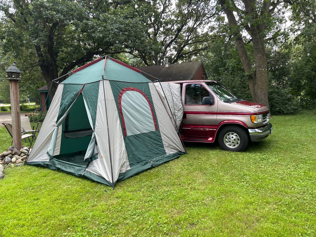 Ford-e150-conversion-van-1992-custom-15
