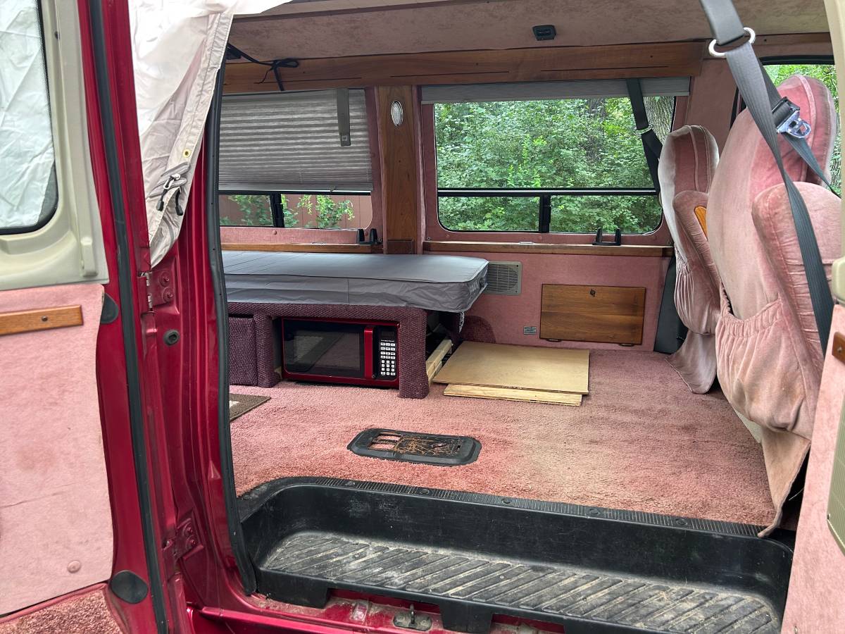 Ford-e150-conversion-van-1992-custom-5