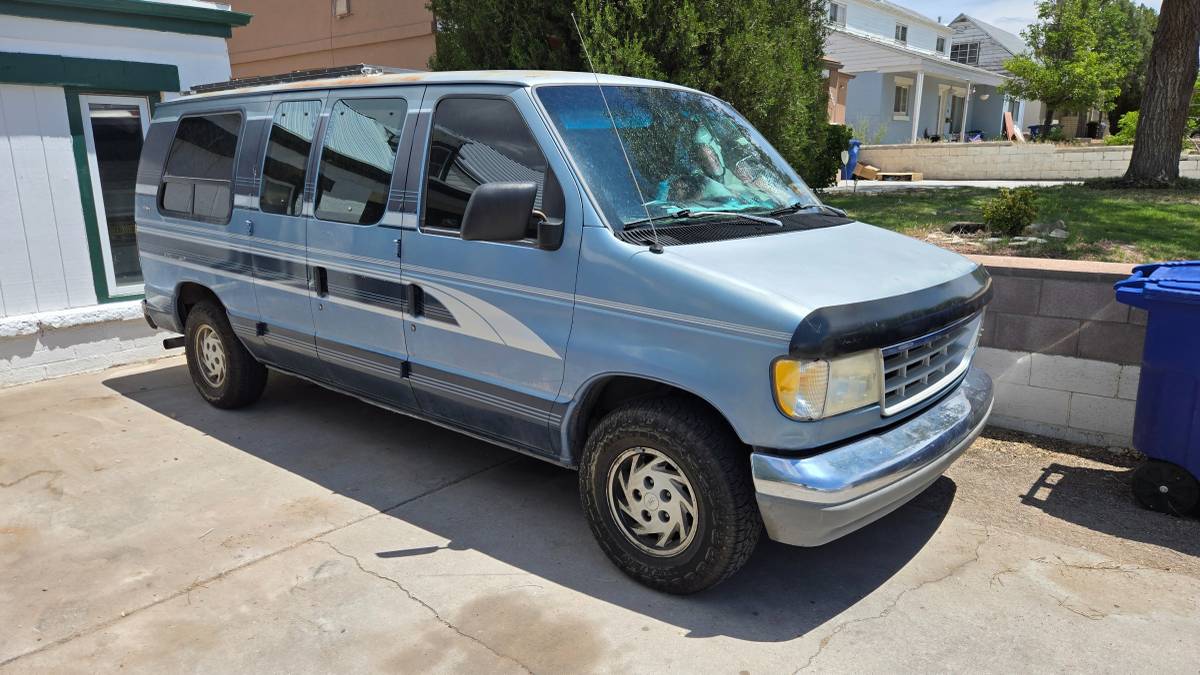 Ford-e150-econoline-1993
