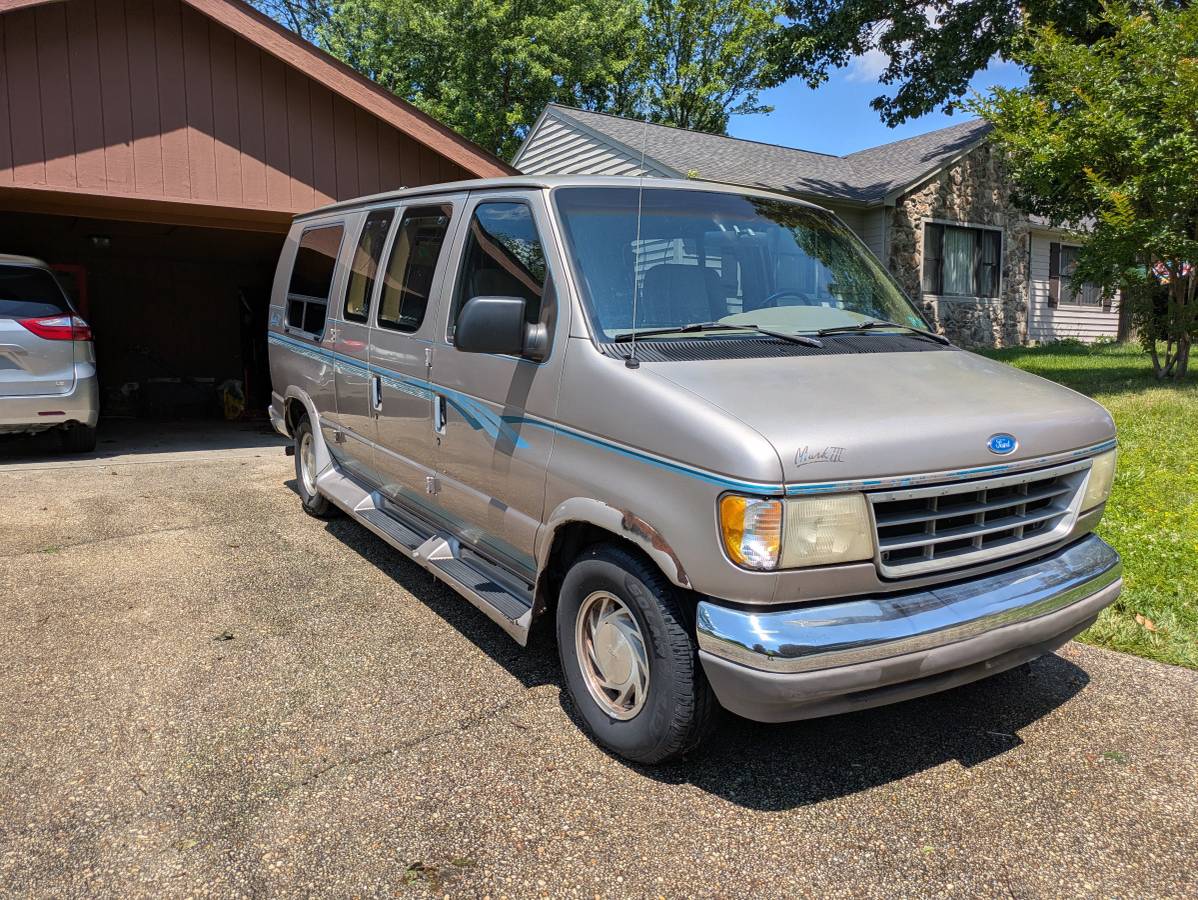 Ford-e150-econoline-1995-silver-13