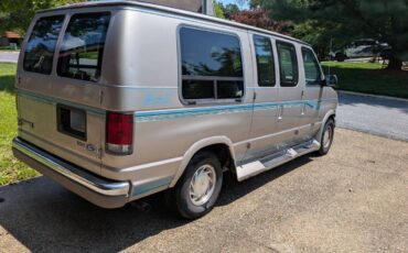 Ford-e150-econoline-1995-silver-15