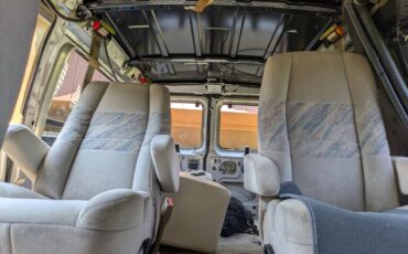 Ford-e150-econoline-1995-silver-16