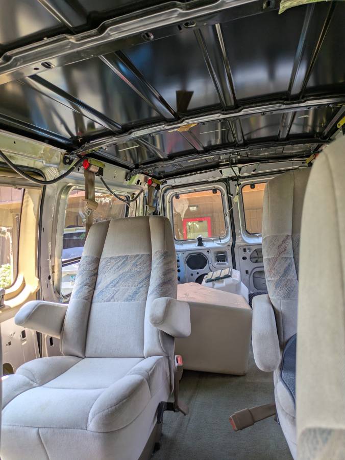 Ford-e150-econoline-1995-silver-8