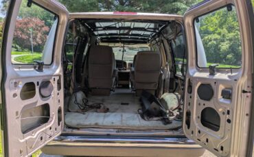 Ford-e150-econoline-1995-silver-9