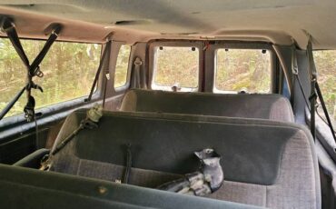 Ford-e350-15-passenger-van-1995-red-7