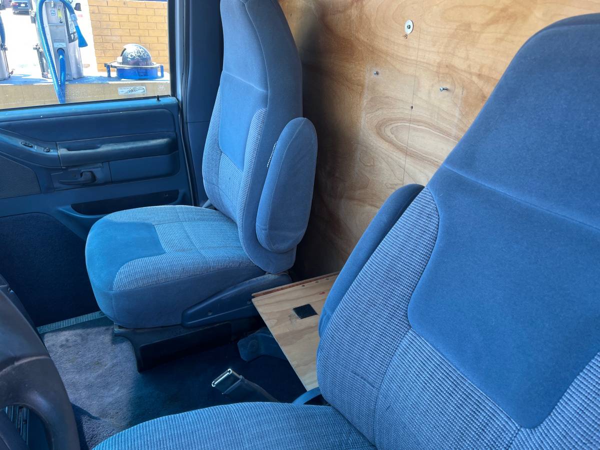 Ford-e350-1992-3